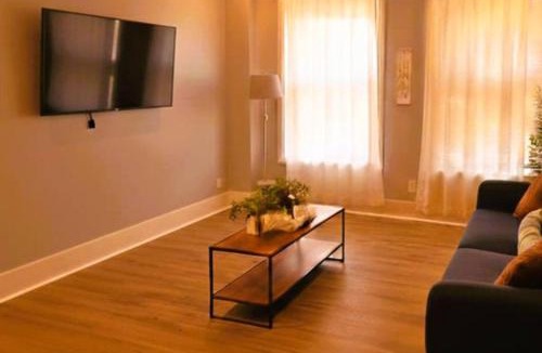 Buffalo Apartment | Twin Pines Escape
