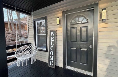 Northville House | Twin Pines Lake Resort 1