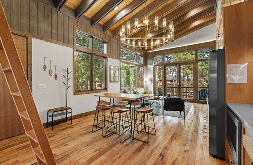 Afton Cabin | Twin Retreat Cabin 1: Hot Tub, Fire Pit, Golf Shangri La, Boat Grand Lake