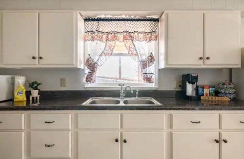 Nook Apartment | Twin Ridge Retreat