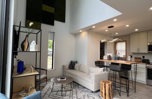 Lancaster Cottage | Twin Sycamore River Cottages