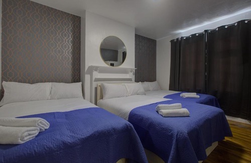 Dudden Hill House | Twin Tower Hotel