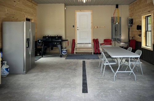 Sylvan Beach House | Twin Tree cottages Getaway- A hidden private getaway