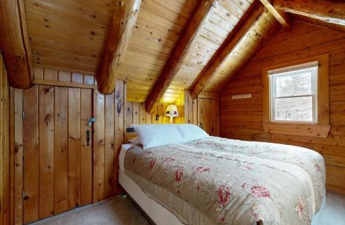 Twin Mountain House | Twin View Log Home