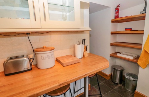 Wooler Cottage | TWINCOTE, romantic, with open fire in Wooler