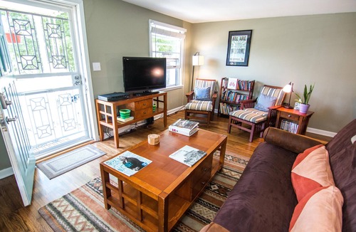 Lockeland Springs Apartment | Two 1bed/1bath apartments with 325 5* Reviews on another site