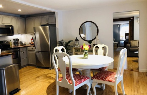 Back Cove House | Two Beautiful apartment