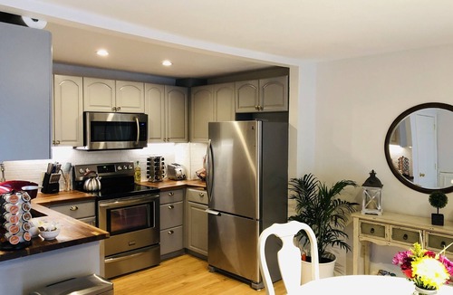 Back Cove House | Two Beautiful apartment