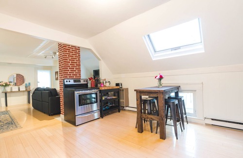 Back Cove House | Two Beautiful apartment