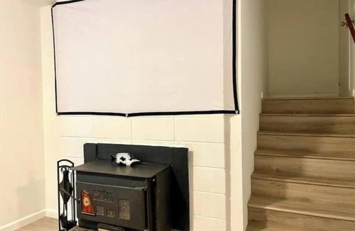 Renton House | Two Bed Guest Suite