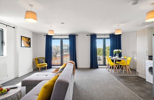 George Green Apartment | Two Bed Heathrow Apartment