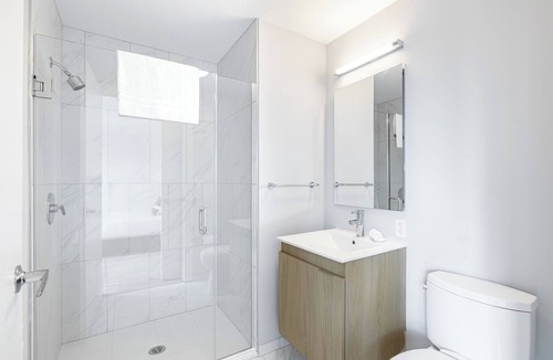 West Fens Apartment | Two-Bed, Two-Bath Apartment In the Fenway District