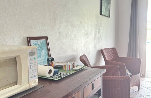 Baie Longue House | Two-bedroom accommodation Terres Basses, Saint Martin