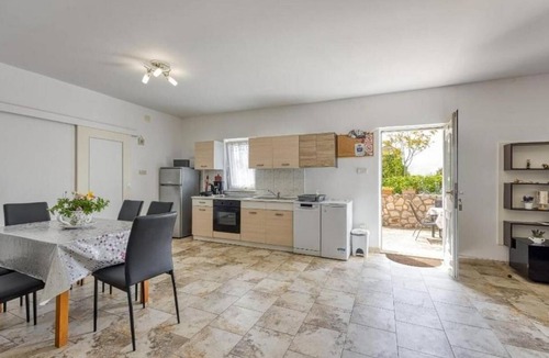 Veli Losinj Apartment | Two bedroom apartment with terrace Bonić, Lošinj (A-23056-b)