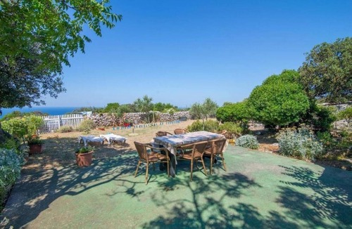 Veli Losinj Apartment | Two bedroom apartment with terrace Bonić, Lošinj (A-23056-b)