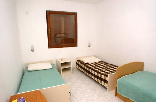 Dubrava Apartment | Two bedroom apartment near beach Luka Dubrava, Pelješac (A-4568-b)