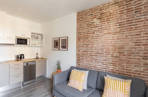 Hostafrancs Apartment | TWO BEDROOM APARTMENT