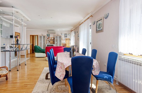Smrdelje Apartment | Two bedroom apartment with terrace Smrdelje, Krka (A-23078-a)