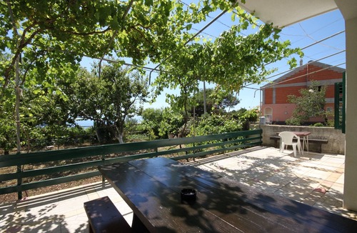 Veliko Brdo Apartment | Two bedroom apartment with terrace and sea view Makarska (A-6791-b)