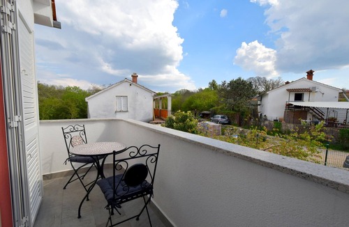 Rasopasno Apartment | Two bedroom apartment with balcony Rasopasno, Krk (A-21325-a)