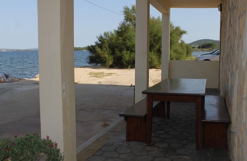 Nevidane Apartment | Two bedroom apartment with terrace and sea view Neviđane, Pašman (A-8453-b)