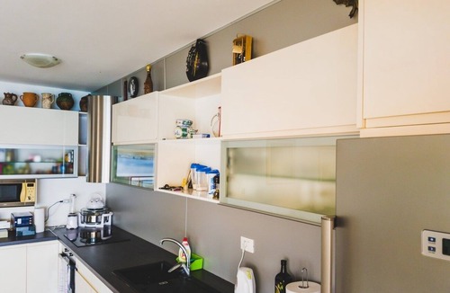 Omisalj Apartment | Two bedroom apartment near beach Omišalj, Krk (A-21946-a)