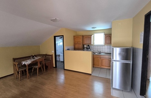 Nin Apartment | Two bedroom apartment with terrace Sabunike, Zadar (A-11837-c)
