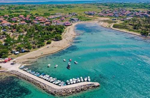 Privlaka Apartment | Two bedroom apartment with terrace and sea view Privlaka, Zadar (A-12989-b)