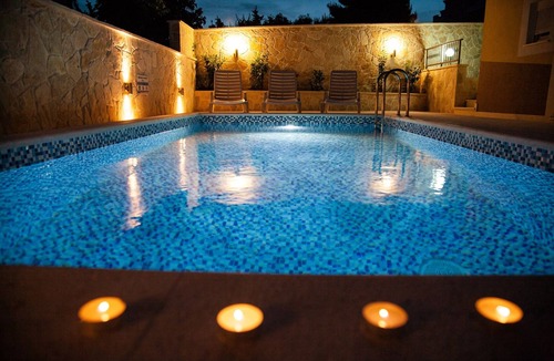 Rogoznica Apartment | Two bedroom apartment near beach Zečevo Rtić, Rogoznica (A-11869-c)