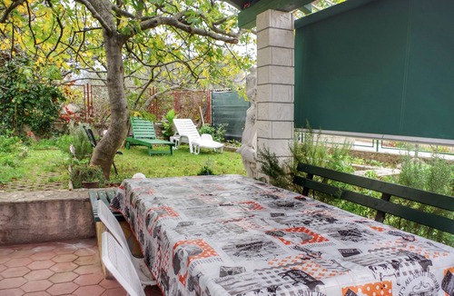 Rogoznica Apartment | Two bedroom apartment with terrace Rogoznica (A-15876-a)
