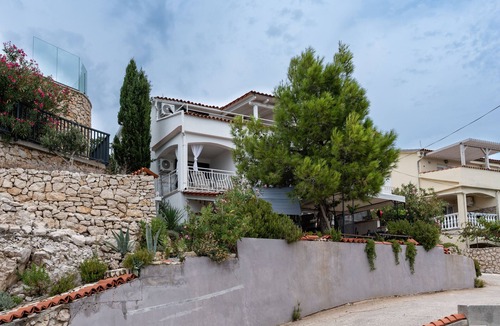 Vidalici Apartment | Two bedroom apartment with terrace and sea view Vidalići, Pag (A-9393-b)