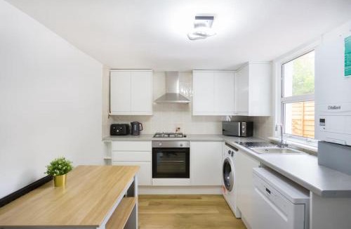 Hackney Apartment | Two bedroom apartment in Dalston