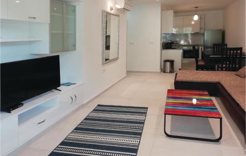 Broce Apartment | Two-Bedroom Apartment In Ston