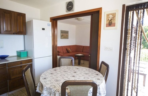 Maslinica Apartment | Two bedroom apartment near beach Maslinica, Šolta (A-774-a)