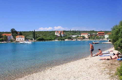 Loviste Apartment | Two bedroom apartment near beach Lovište, Pelješac (A-262-c)