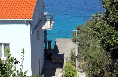 Kneza Apartment | Two bedroom apartment near beach Kneža, Korčula (A-9166-a)