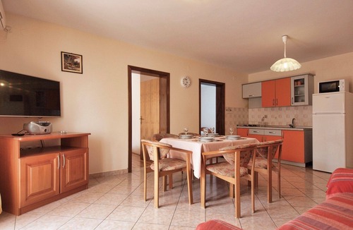 Vodice Apartment | Two bedroom apartment near beach Srima - Vodice, Vodice (A-15621-c)