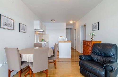 Prizba Apartment | Two bedroom apartment near beach Prižba, Korčula (A-10063-a)