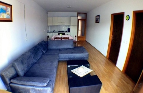 Prizba Apartment | Two bedroom apartment near beach Prižba (Korčula) (A-14385-c)