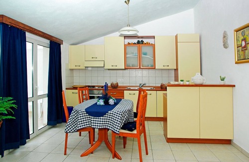 Prigradica Apartment | Two bedroom apartment near beach Prigradica, Korčula (A-544-c)