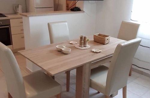 Zavalatica Apartment | Two bedroom apartment near beach Zavalatica, Korčula (A-189-b)