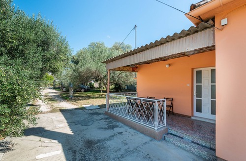 Bibinje Apartment | Two bedroom apartment with terrace Bibinje, Zadar (A-12270-a)
