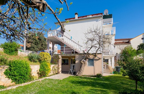 Bibinje Apartment | Two bedroom apartment with terrace and sea view Bibinje, Zadar (A-14773-b)