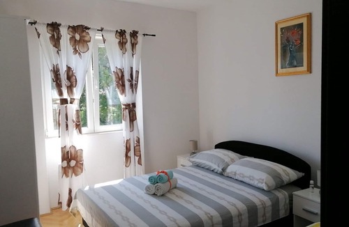 Mocici Apartment | Two bedroom apartment with balcony Močići, Dubrovnik (A-12856-a)