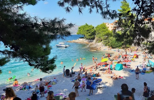 Postira Apartment | Two bedroom apartment with terrace and sea view Postira, Brač (A-2911-b)