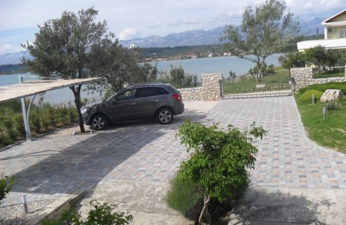 Ljubac Apartment | Two bedroom apartment with terrace and sea view Ljubač, Zadar (A-14593-a)