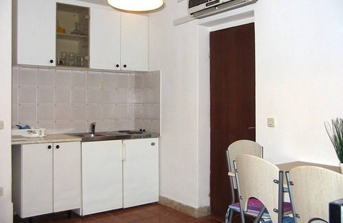Zrnovo Apartment | Two bedroom apartment with terrace Žrnovska Banja (Korčula) (A-3154-b)