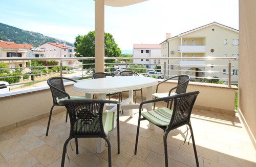 Jurandvor Apartment | Two bedroom apartment with terrace Baška, Krk (A-18845-c)