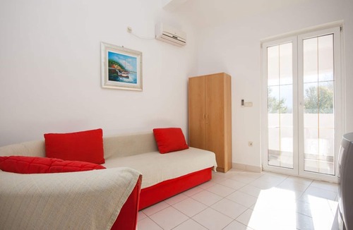 Jurandvor Apartment | Two bedroom apartment with balcony Baška, Krk (A-19433-a)