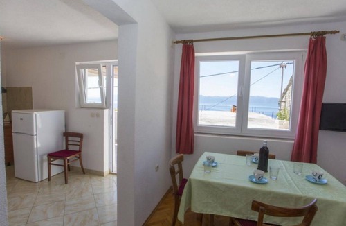 Brist Apartment | Two Bedroom Apartment with Terrace